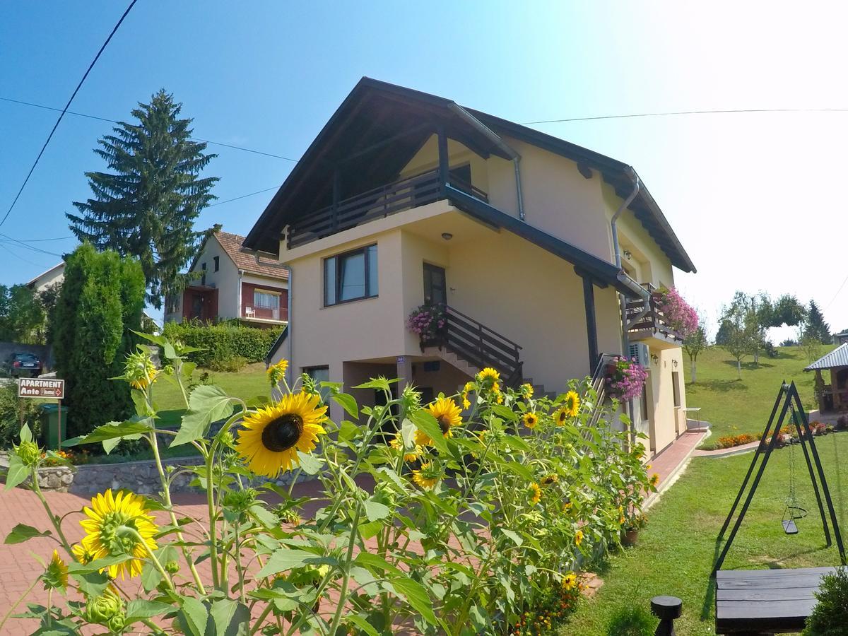 Apartment Ante Слуни Екстериор снимка